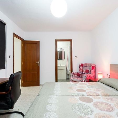 Apartament Holi-Rent Albareda Sewilla Zewnętrze zdjęcie