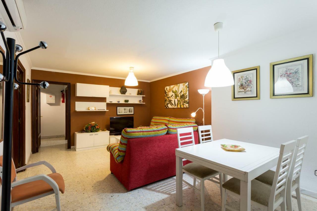 Apartament Holi-Rent Albareda Sewilla Zewnętrze zdjęcie