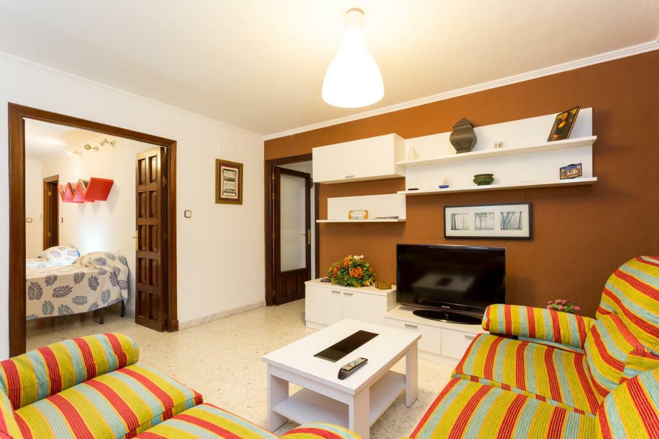 Apartament Holi-Rent Albareda Sewilla Zewnętrze zdjęcie