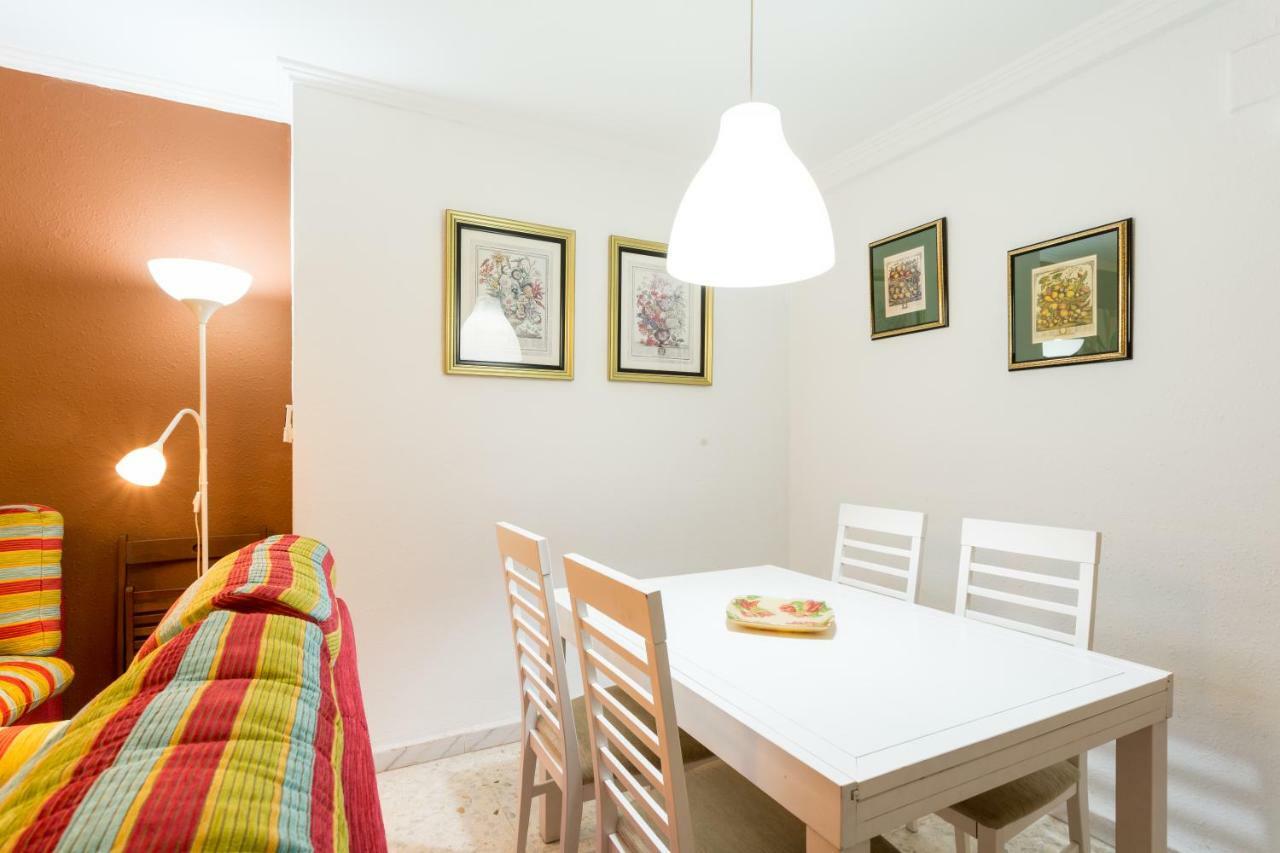 Apartament Holi-Rent Albareda Sewilla Zewnętrze zdjęcie