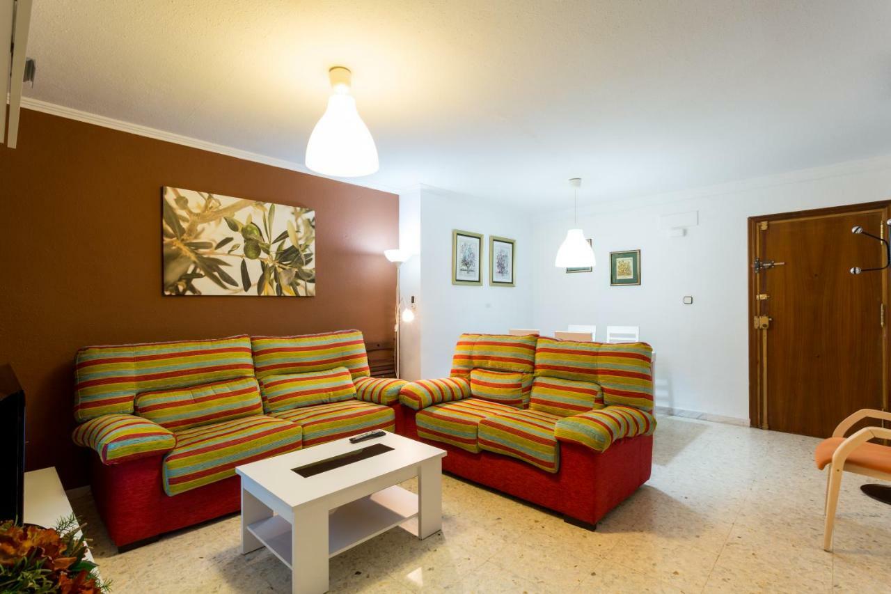 Apartament Holi-Rent Albareda Sewilla Zewnętrze zdjęcie
