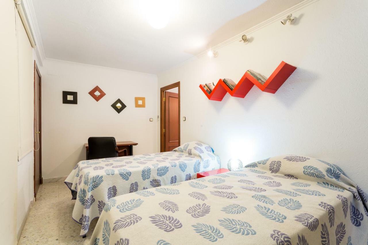 Apartament Holi-Rent Albareda Sewilla Zewnętrze zdjęcie
