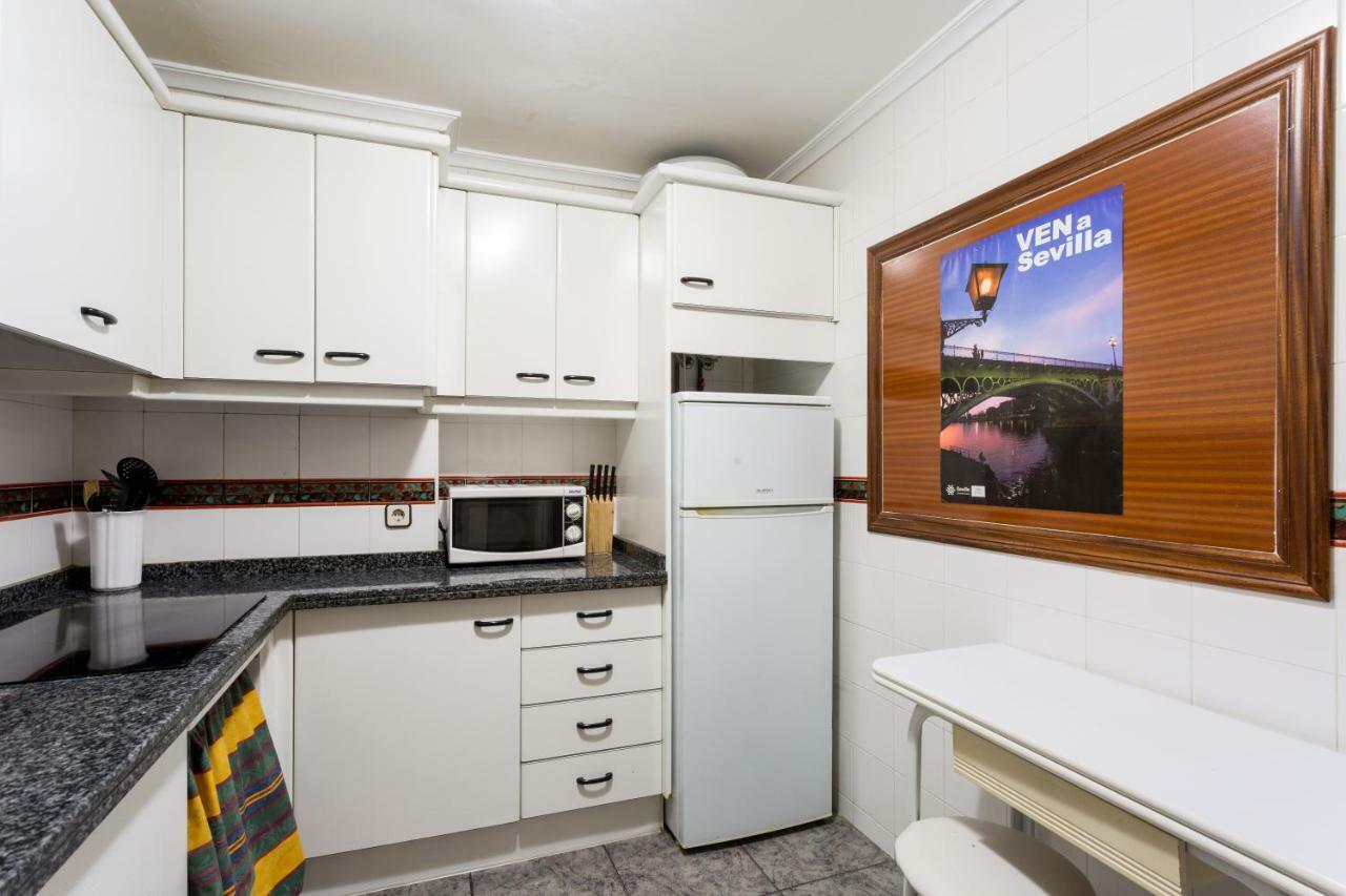Apartament Holi-Rent Albareda Sewilla Zewnętrze zdjęcie