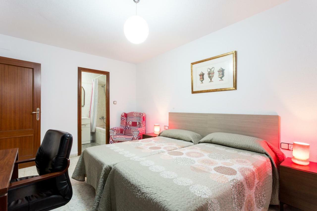 Apartament Holi-Rent Albareda Sewilla Zewnętrze zdjęcie