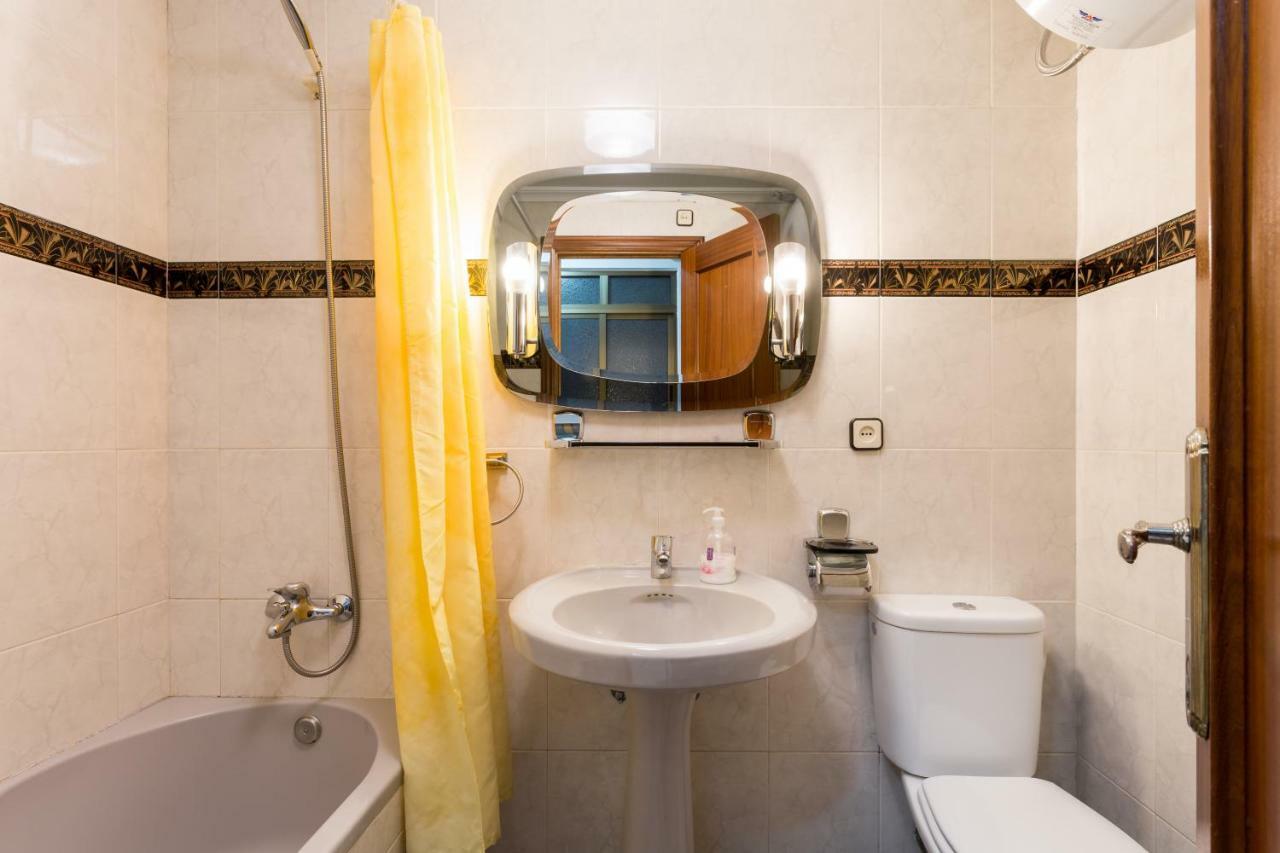 Apartament Holi-Rent Albareda Sewilla Zewnętrze zdjęcie