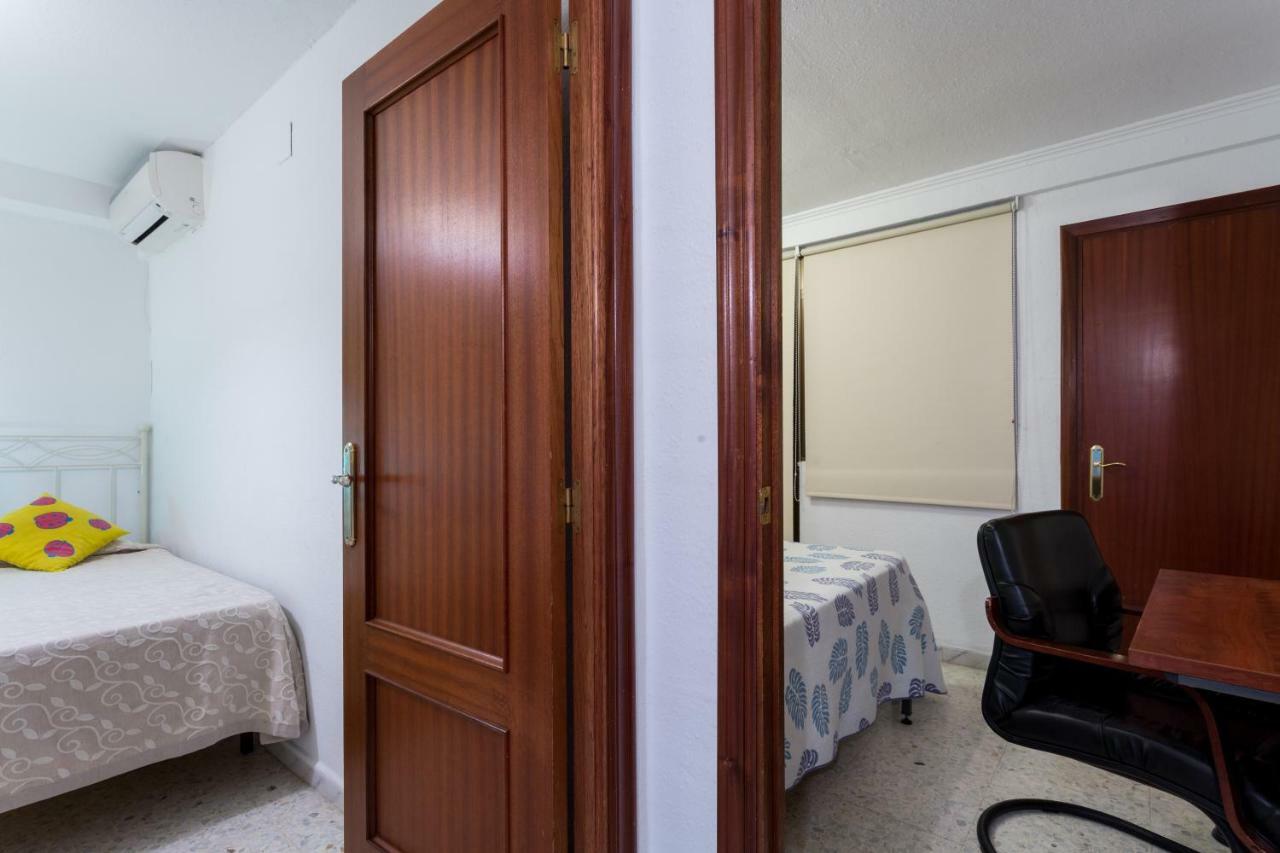 Apartament Holi-Rent Albareda Sewilla Zewnętrze zdjęcie