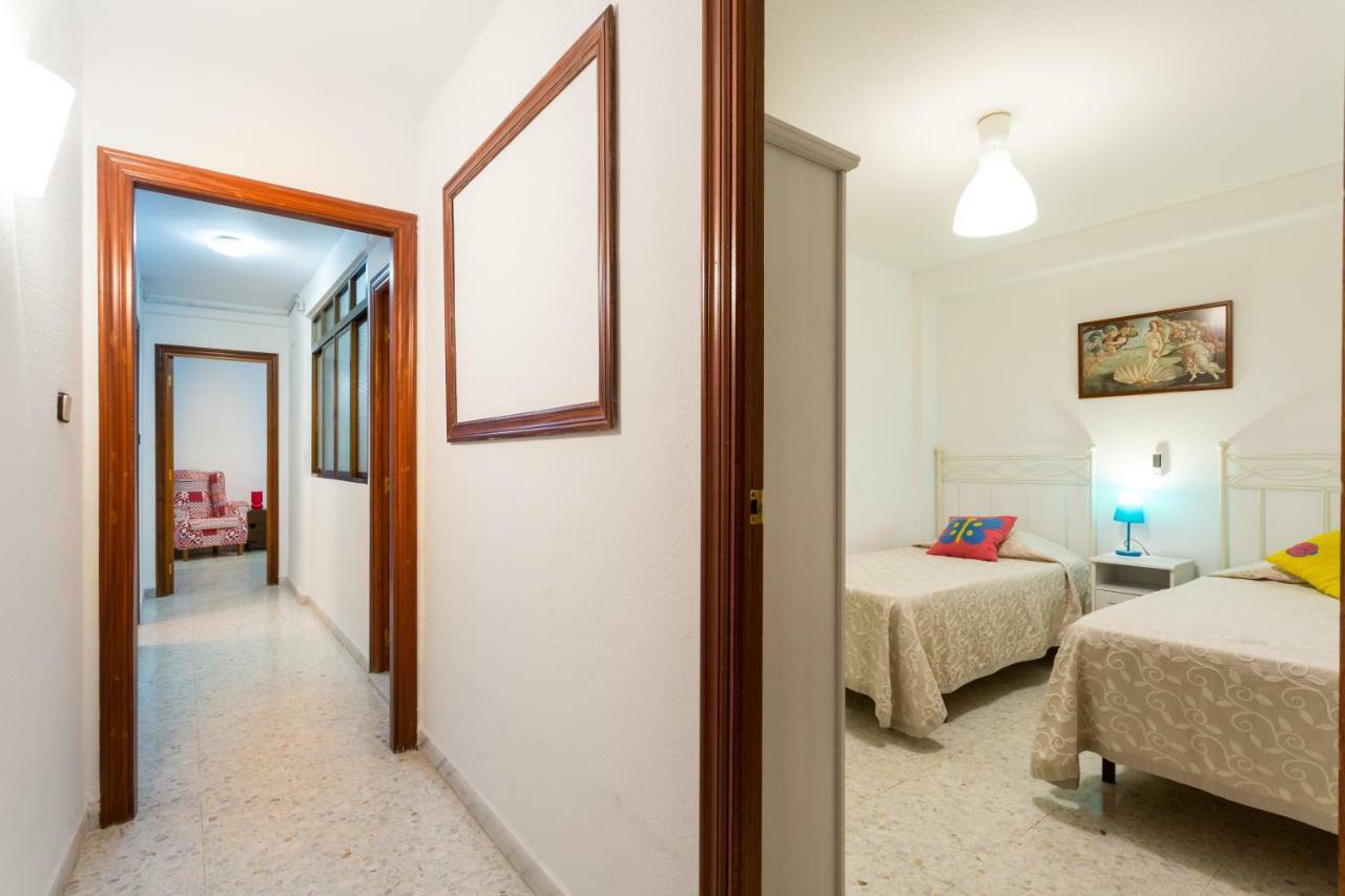 Apartament Holi-Rent Albareda Sewilla Zewnętrze zdjęcie